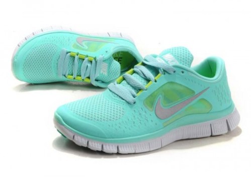 Nike Free running shoes in turquoise