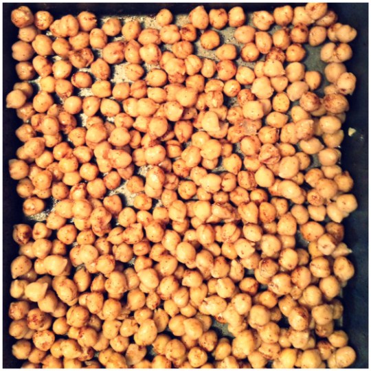 Super Bowl snacks - crispy spicy chickpeas